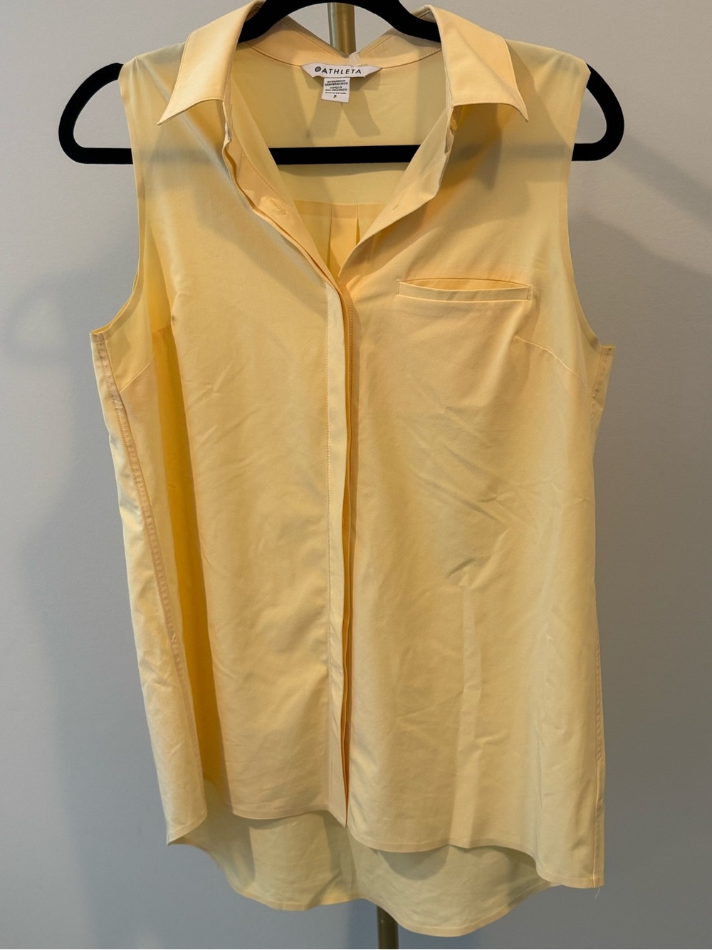 Athleta Sleeveless Button Front Top Small | Butter Yellow Coastal Country Club